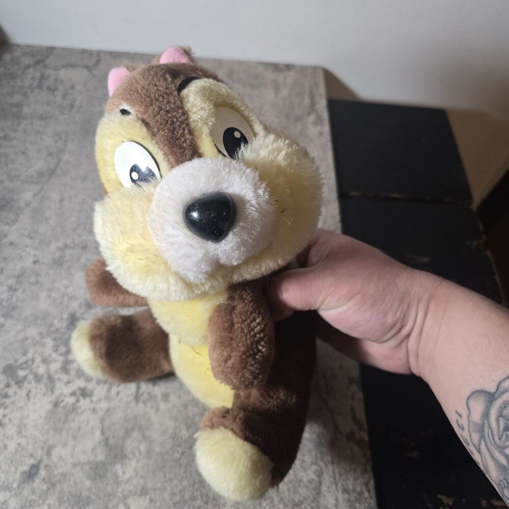 Walt Disney's Chipmunk CHIP 7" Plush Vintage VTG Disneyland Disney World